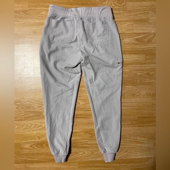 FIGS - Zamora Jogger Scrub Pants - Picture 3 of 4